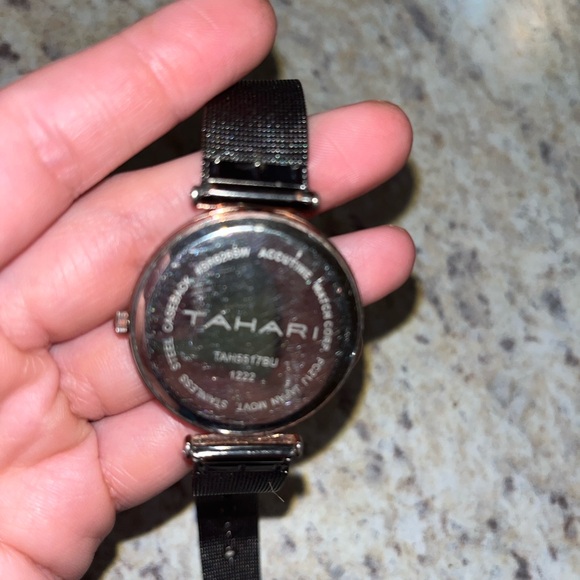 Tahari watch - Picture 2 of 3